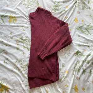 HOLLISTER KNIT SWEATER